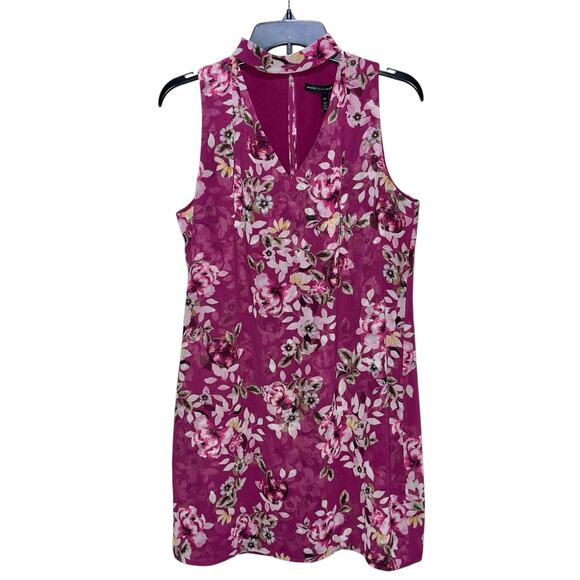 White House Black Market Dresses & Skirts - White House Black Market Dress Floral Cutout Shift